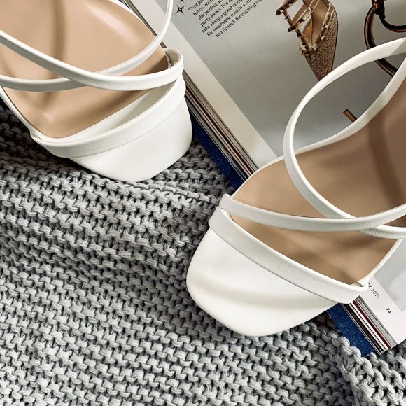 New🔥 White Crisscross Strap Low Block Heel Slide Sandal Square Open Toe Slip-On - Picture 4 of 6